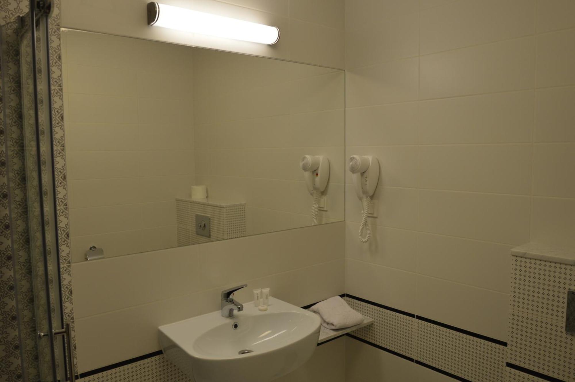 Hotel Via Baltica Ломжа Номер фото